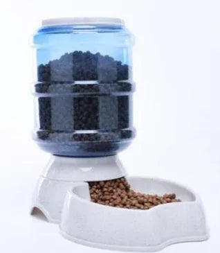 Get trendy with Smart Automatic Pet Feeder - Pet Accessory available at Hot Trends Online. Shop Now!